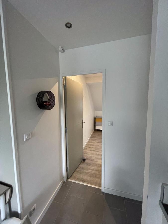 Appartement Le Mansard, atypique, gare et tramway 4min à pied Extérieur photo